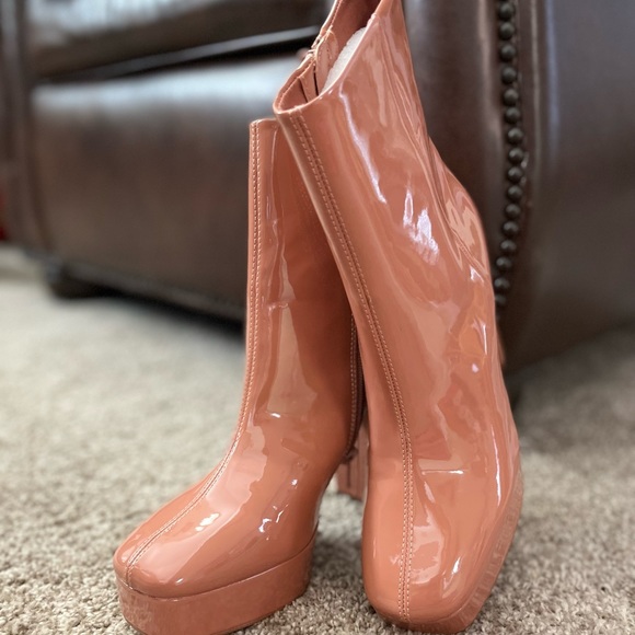 Madden Girl Size 8m Boots - Picture 2 of 7